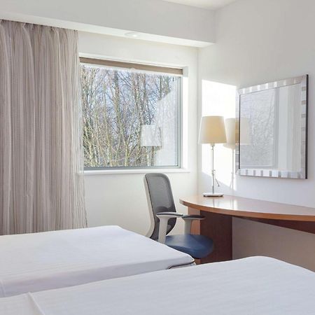 Hampton By Hilton Corby Hotel Eksteriør billede