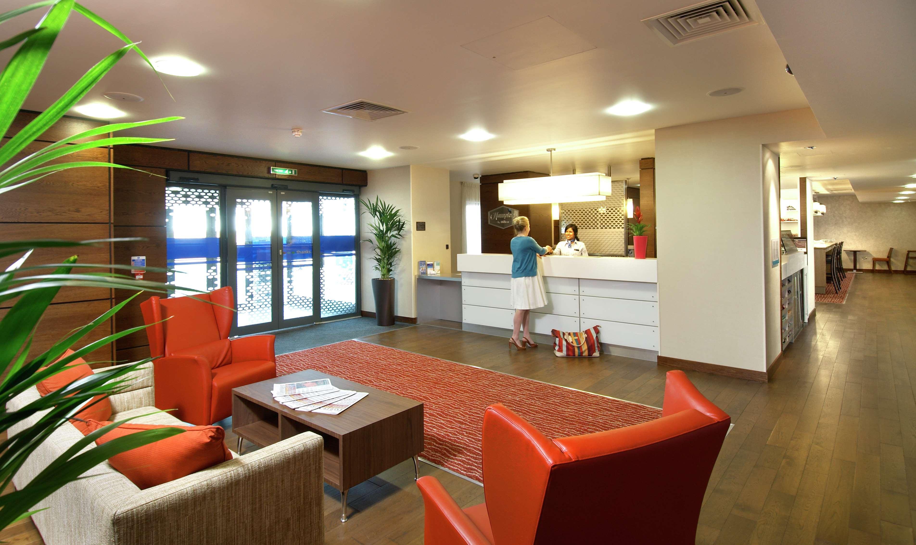 Hampton By Hilton Corby Hotel Interiør billede