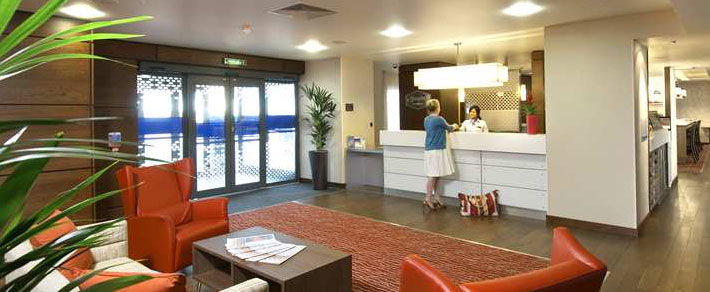 Hampton By Hilton Corby Hotel Eksteriør billede