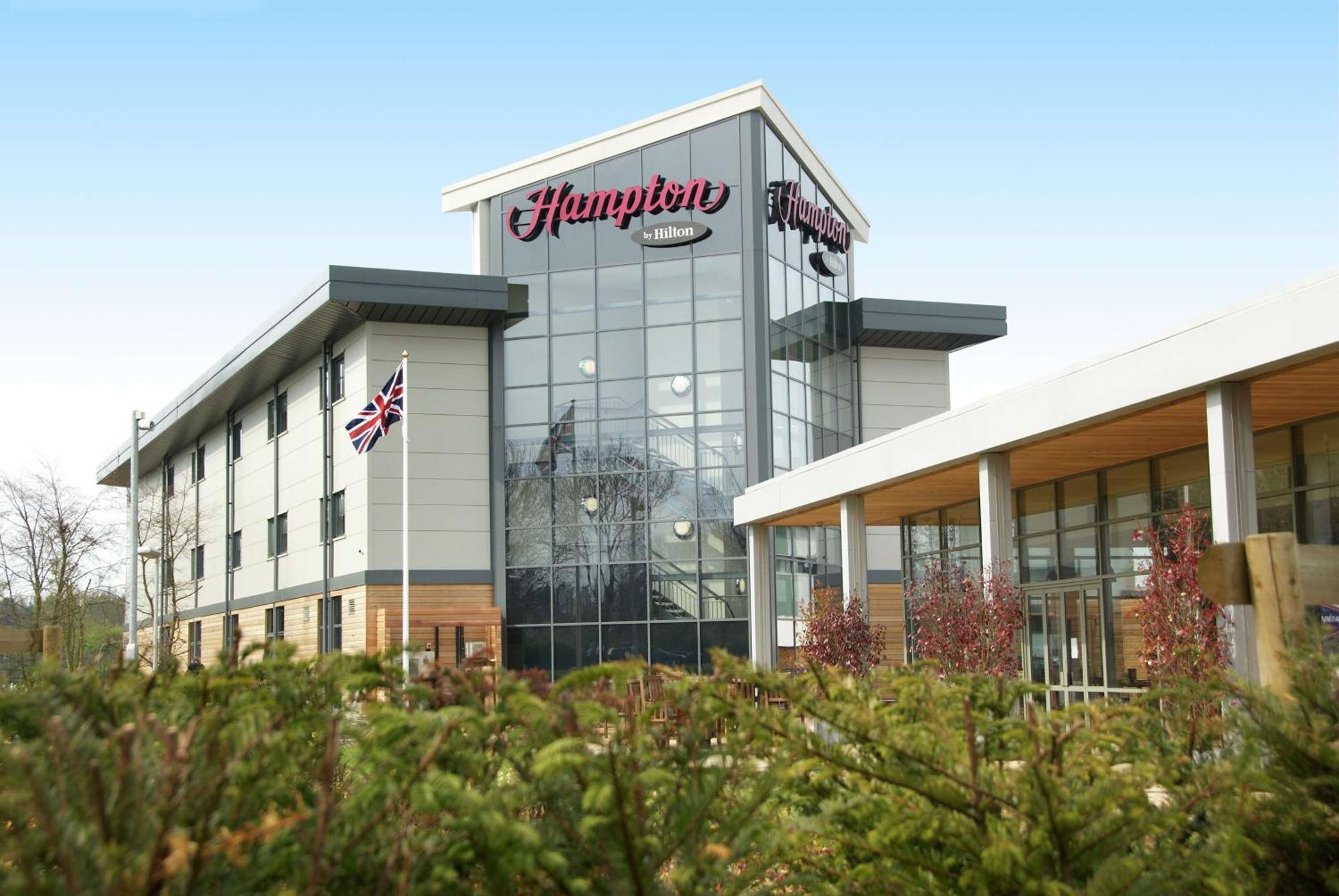 Hampton By Hilton Corby Hotel Eksteriør billede