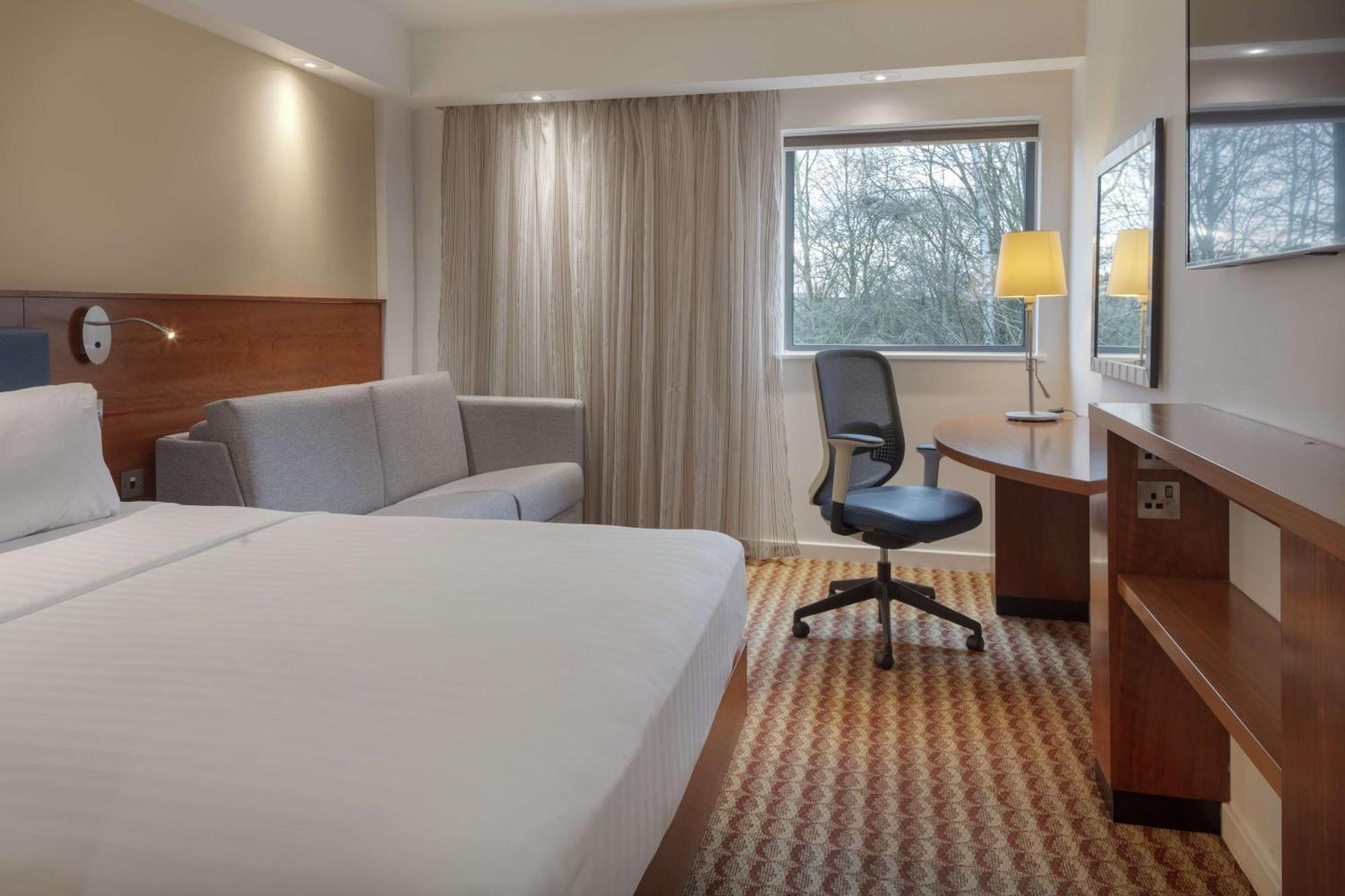 Hampton By Hilton Corby Hotel Eksteriør billede